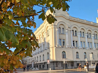 Данас још топлије