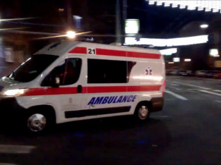 Djevojku na pješačkom "pokosio" automobil