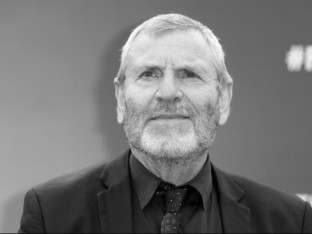 Preminuo glumac Čeki Karijo
