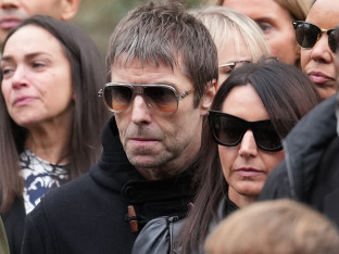 Fan bacio baklju na koncertu, frontmen Oejzisa mu poručio: Dobićeš svoje, vjeruj mi