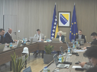 Zaposlenima u zajedničkim institucijama veća osnovica i jednokratna pomoć