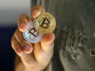 Bitkoin ispod 90.000 evra: Eterijum pada, strah na kripto tržištu