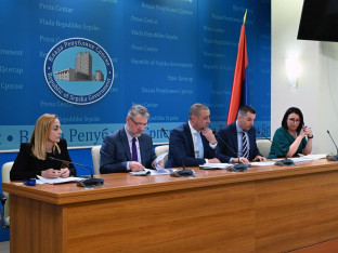 Влада Српске дала сагласност да "Гас-рес" преузме "Комсар"