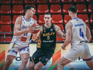 Igokea "trojkama" potopila Split