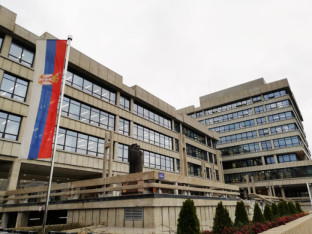 Predložen pritvor državljanki BiH osumnjičenoj za pokušaj ubistva policajca