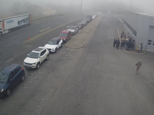 Гужве и на прелазима Градишка и Градина