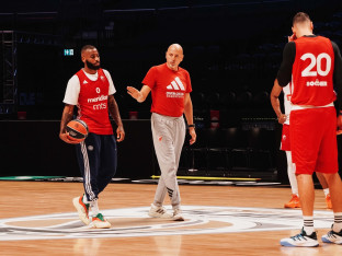 Obradović nije opterećen rekordom, Dubai jača pred Zvezdu