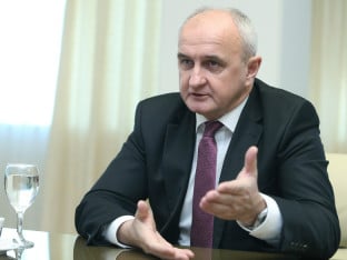 Đokić: Trošiti samo onoliko koliko se zaradi