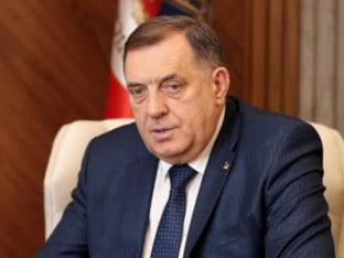 Dodik: Brod oduvijek bio prva linija srpske izdržljivost