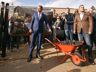 Stanivuković u akciji: Ugalj, radari, hotel - u jednoj slici