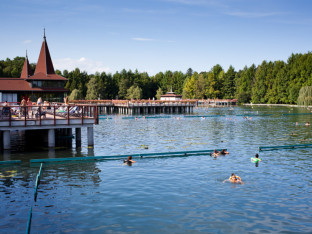 Toplo jezero u kojem je poseban ugođaj kupati se i zimi