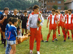 Miodrag Belodedić, za "Glas", o prelasku iz Steaue u Crvenu zvezdu: Priča o "jagnjećoj brigadi"