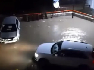 Невријеме у региону - бујица срушила мост (ВИДЕО)
