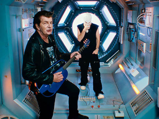 Devito otkrio detalje saradnje sa Bajagom: „Astronaut“ već hit godine!