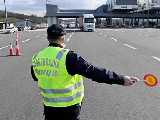 Vozač kamiona za 28 dana napravio 80 prekršaja, kazna veća od 40.00 KM