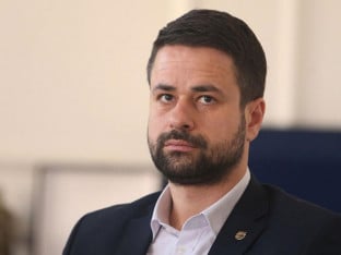 Amidžić dobio zvaničnu potvrdu: Prevoznici iz BiH uskoro mogu tražiti povrat PDV-a u Sloveniji