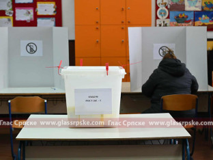 Šta su političari poručili nakon glasanja