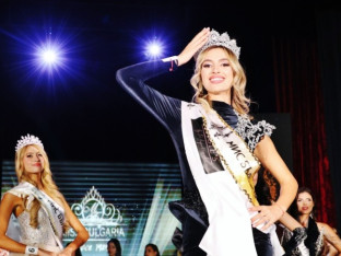 Profesionalna odbojkašica postala Mis Bugarske (FOTO)