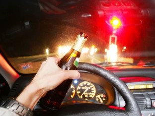 Vozač iz Šekovića „izgubio“ vozačku dozvolu koja mu je oduzeta zbog alkohola
