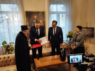 Српска ће помоћи изградњу смјештајних капацитета за оне који се школују у Будимпешти