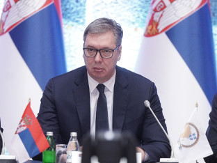 Vučić: Nismo dobili licencu za nastavak rada rafinerije!