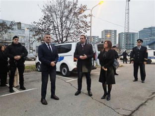 Презентовано 13 нових возила, донација вриједна 1,3 милиона КМ