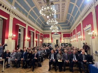 Skup u Parizu: BiH protektorat, OHR najveći problem