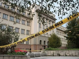 Jezivo: Više srednjoškolaca napalo učenika