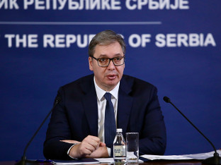 Vučić: Srbija se ne sprema za ratove