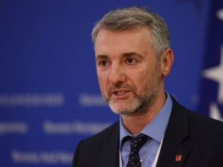 Forto: Izgubljena godina za EU integracije