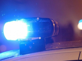 Pješaka udario automobil, povrijeđen i vozač koji mu je pokušao pomoći