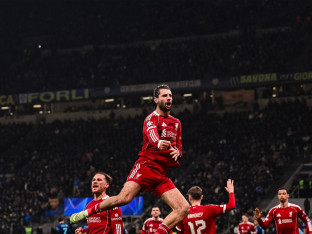 Liverpul slavio na "Meaci"