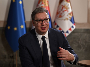 Vučić: Završićemo oko NIS-a i sačuvati dobre odnose s Rusima i Amerikancima