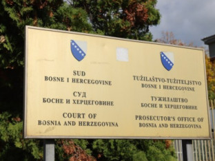 Svjedok tvrdi da je Bužimkić bio među vojnim policajcima kojima je predao srpske zarobljenike
