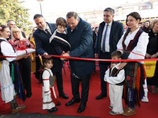 Дервента: Отворен нови објекат вртића "Трол" (ФОТО)