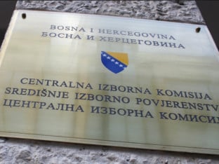 CIK saopštio razliku u glasovima između Karana i Blanuše