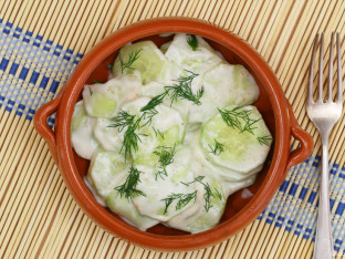 Recept dana: Krastavci sa pavlakom