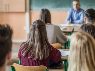 Тестирање на наркотике: Циљ није казна, већ помоћ тинејџерима