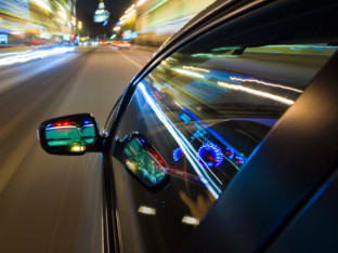Mladić vozio 200 km/h sa probnom vozačkom dozvolom