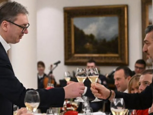 Vučić priredio svečanu večeru u čast predsjednika Gruzije