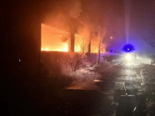Gori zgrada u Kiseljaku - prethodile tri snažne eksplozije