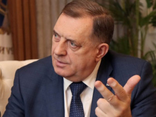 Dodik: Politika SNSD-a - povećanje plata i investicija