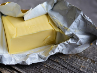 Kad je bolje koristiti maslac, a kad margarin?