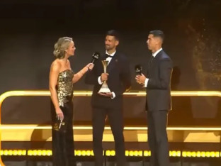 Ronaldo uručio nagradu Đokoviću