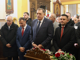 Додик: Српски народ у континуитету изложен страдањима