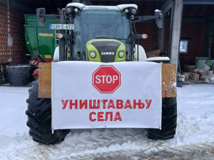Мљекари у мирној вожњи тракторима кроз осам општина у Српској