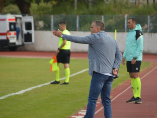 Bolest trenera pomjerila start priprema