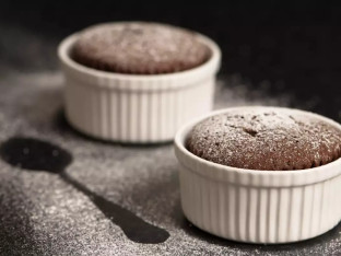 Sufle sa kokosom i čokoladom