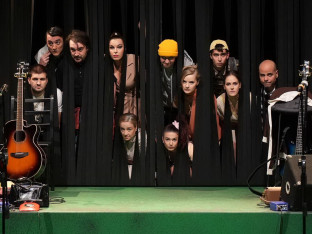 Drama „Šine“ na velikoj sceni