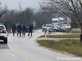 Teška saobraćajna nesreća: Jedno lice poginulo